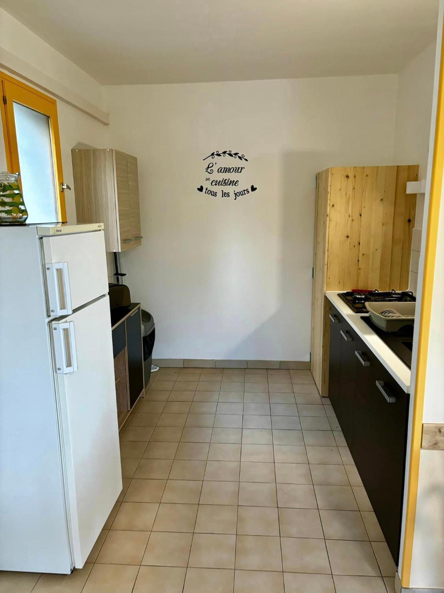 Hotel Les Persedes Lavilledieu  Dış mekan fotoğraf
